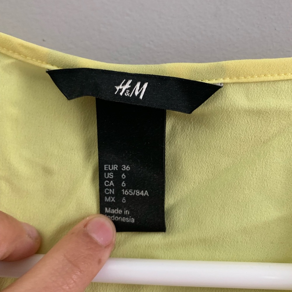 Yellow H&M blouse - Picture 2 of 2
